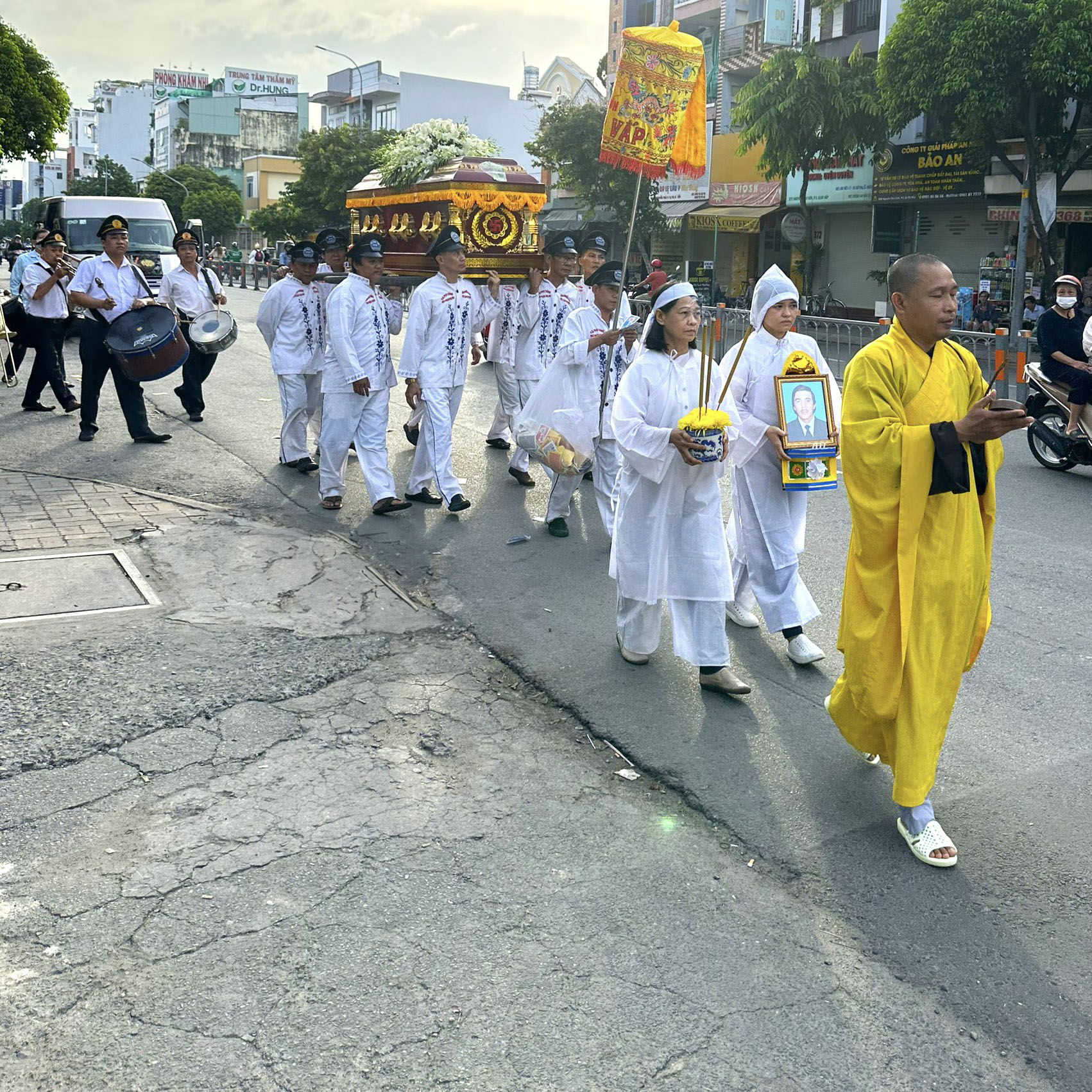 tang lễ phật giáo dịch vụ mai táng trọn gói tang lễ trọn gói